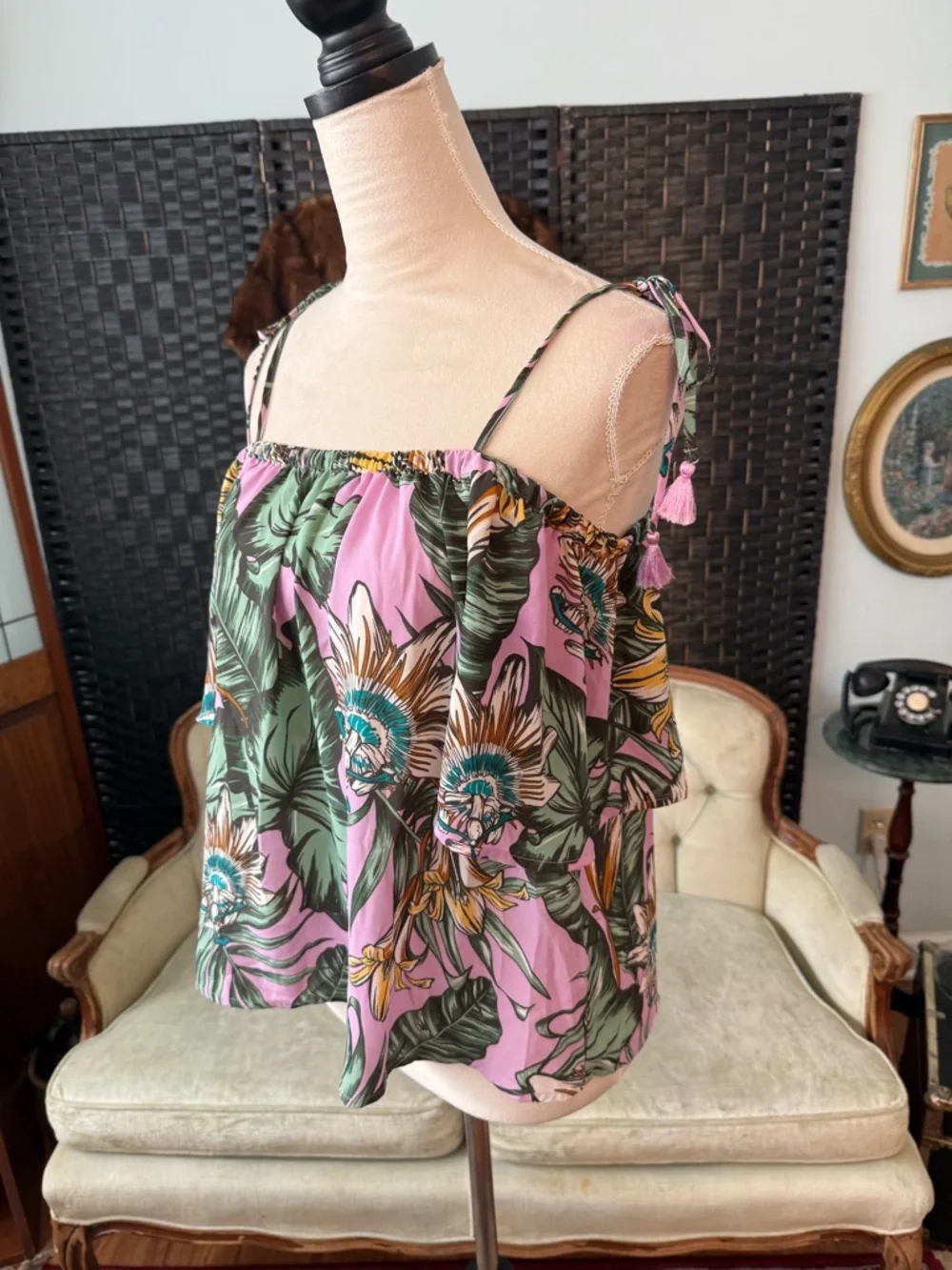 🌿🌸 J.Crew Tropical Off Shoulder Tie Strap Top Pink Green Floral Tassel Size S 🌸🌿